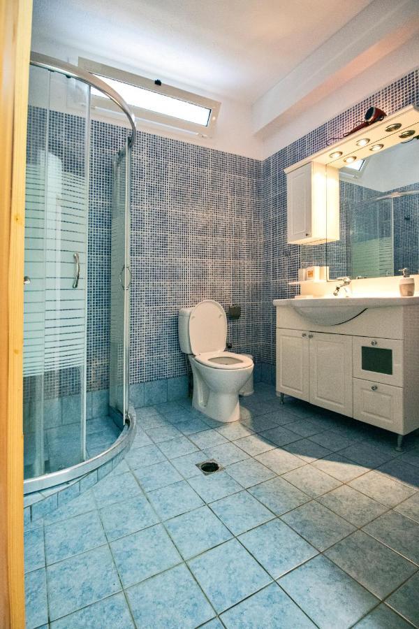Villas Nies Sourpi 외부 사진