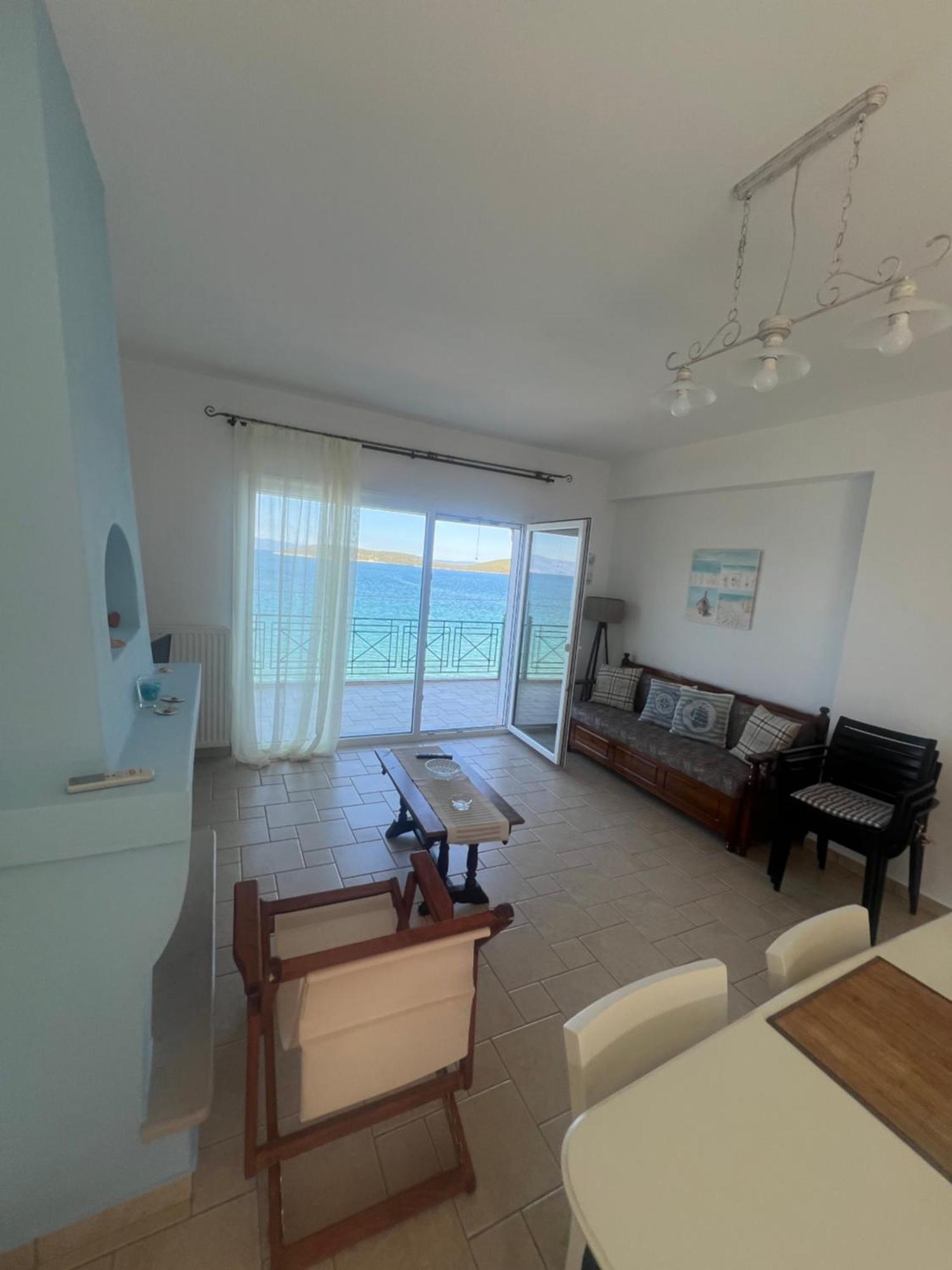 Villas Nies Sourpi 외부 사진